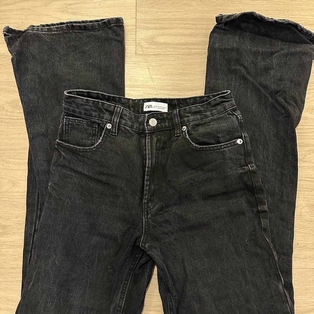 Zara Black High-Waisted Wide-Leg Jeans